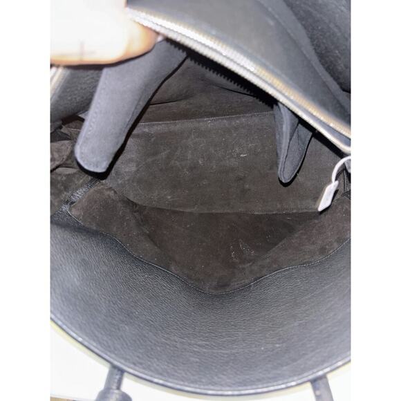 Saint Laurent Tote Bag in Black Leather - Good Condition - Picture 5 of 10